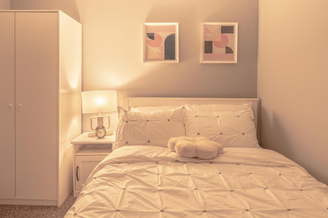 You Will Love This 2Br Guest Suite In Se YYC Kültér fotó