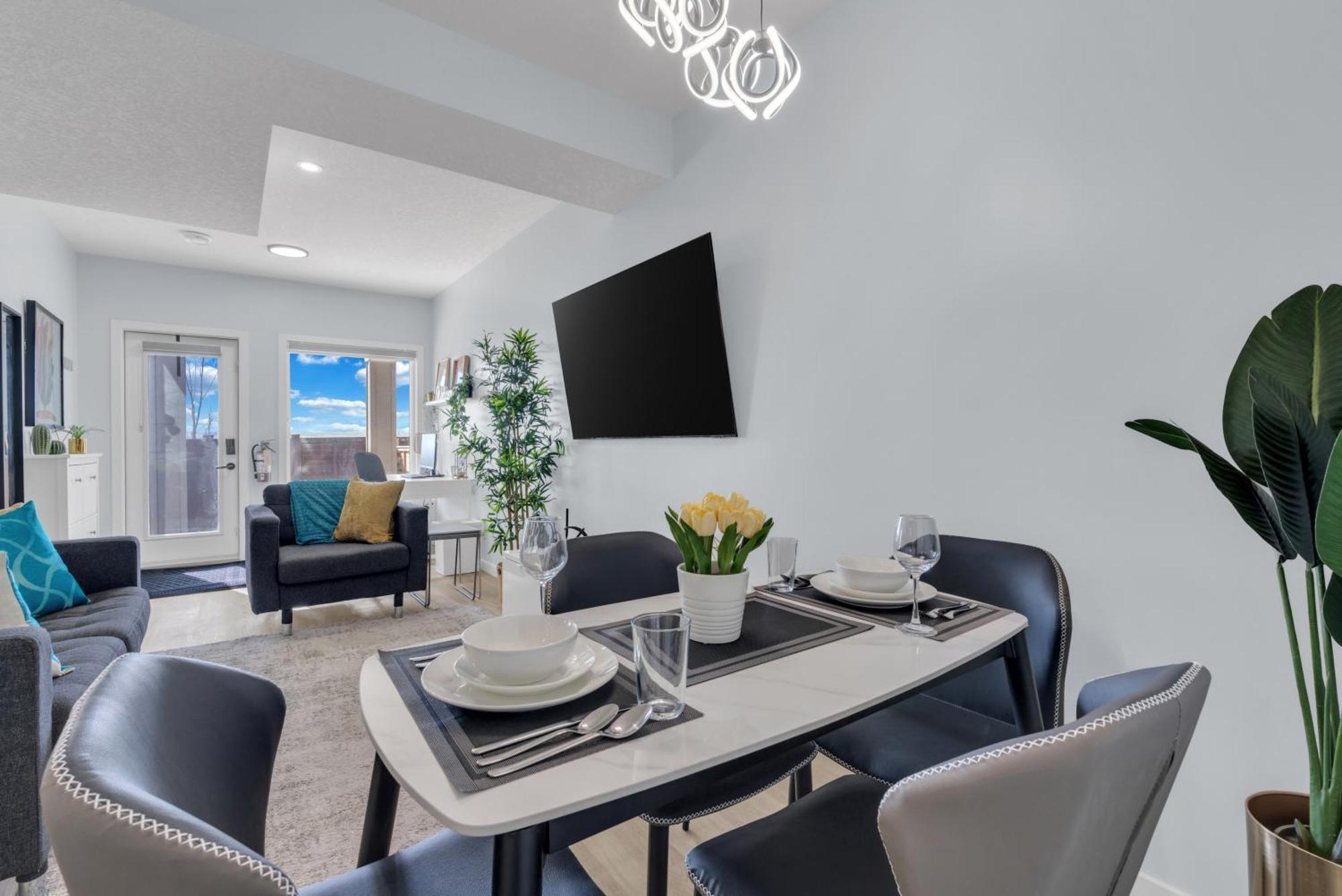 You Will Love This 2Br Guest Suite In Se YYC Kültér fotó