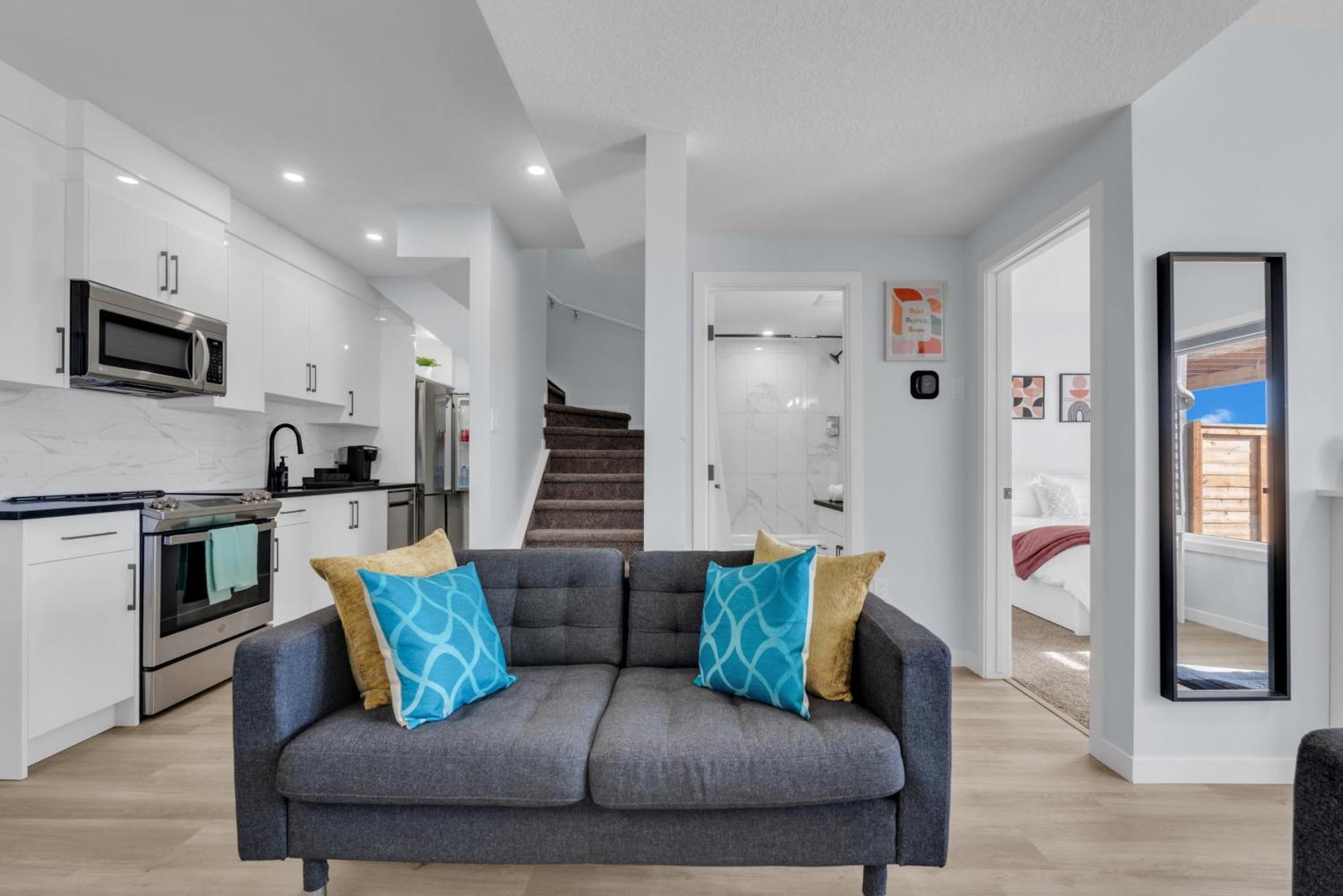 You Will Love This 2Br Guest Suite In Se YYC Kültér fotó