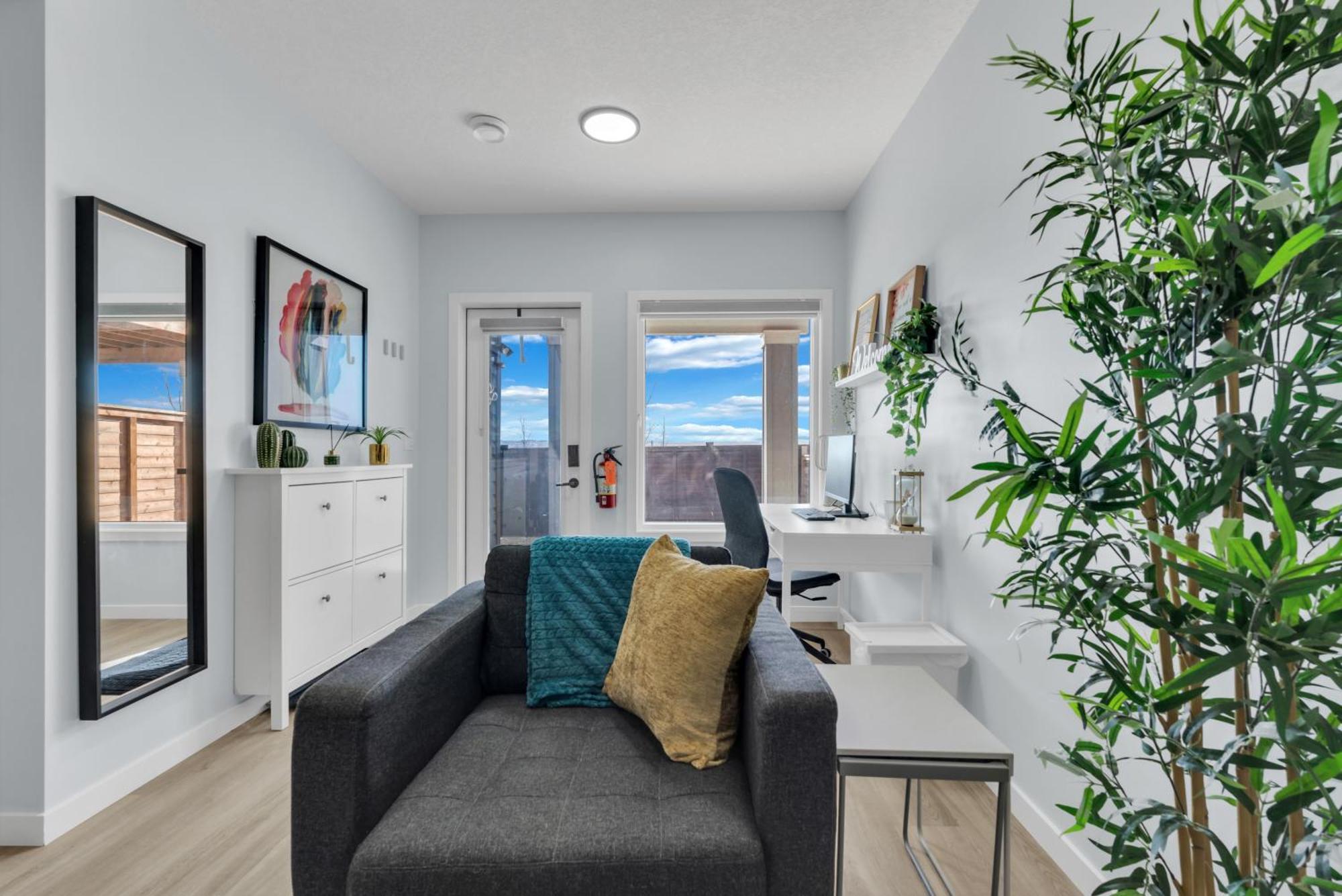 You Will Love This 2Br Guest Suite In Se YYC Kültér fotó